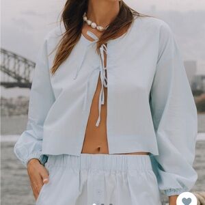 NWT Daily Drills Poplin Tie Top- Light Blue